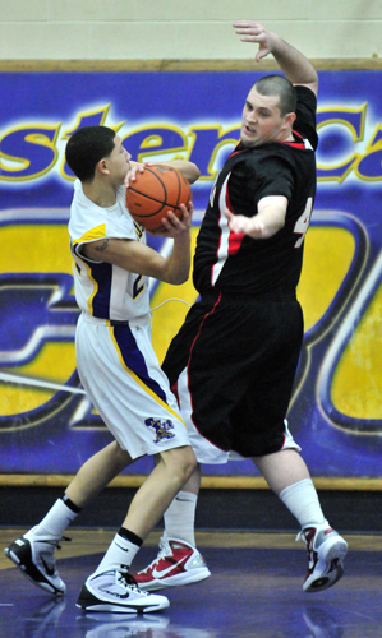 Crusader boys fall to Hempfield, 45-44, in first loss of season